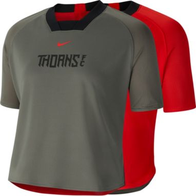 sorry, Nike Women's Portland Thorns FC Soccer Reversible Crop Top is currently out of stock
