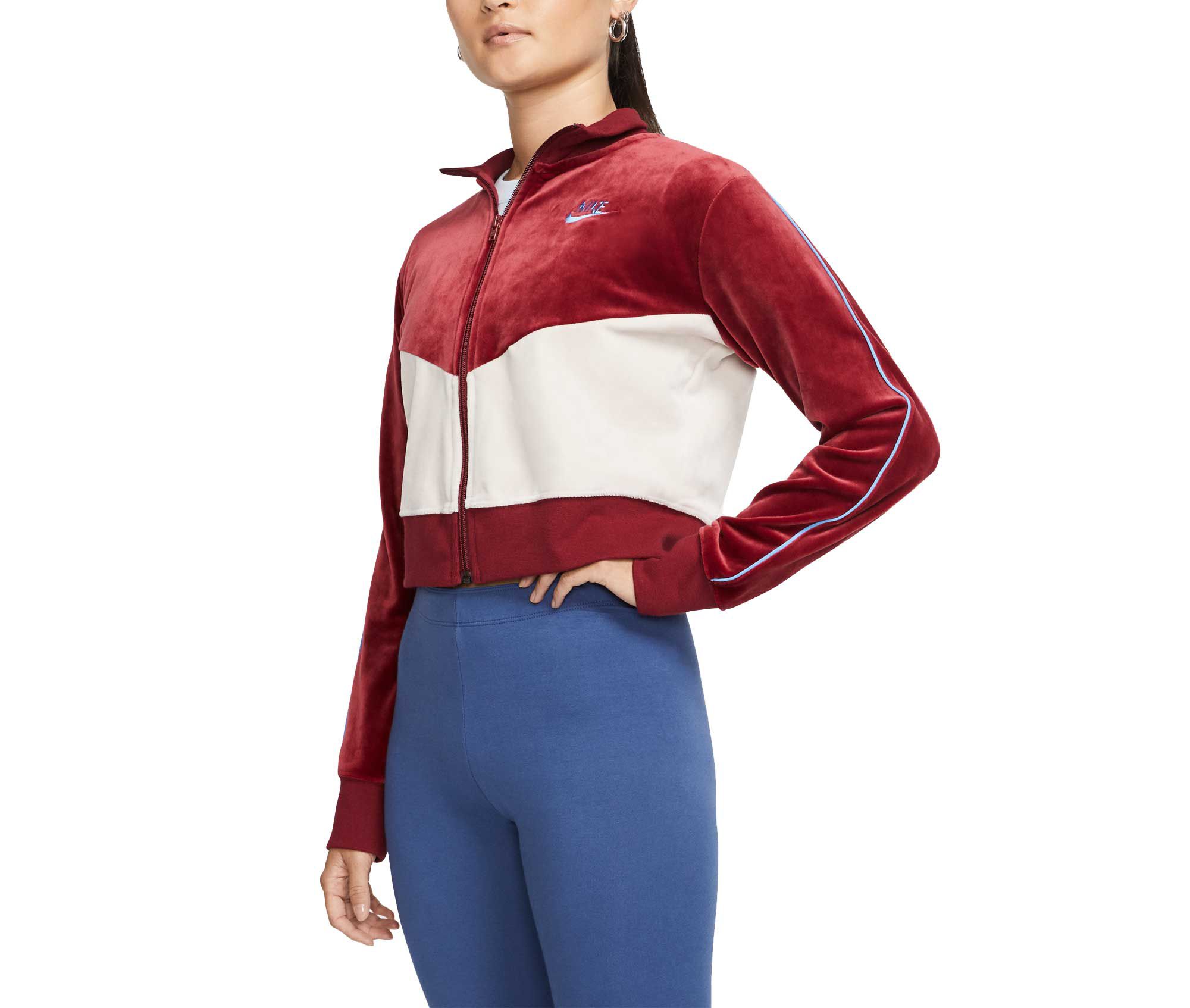 nike sportswear heritage women's
