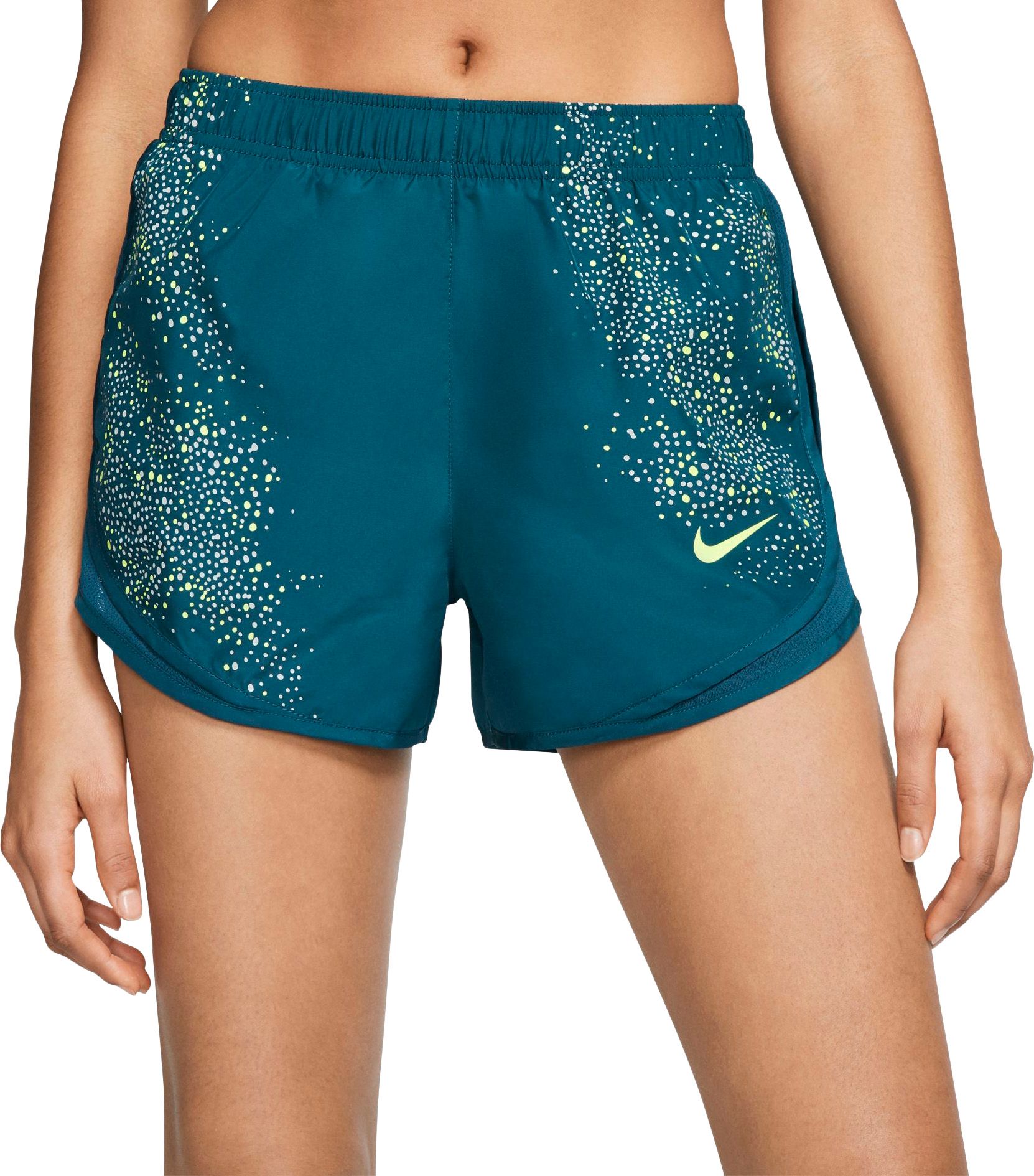 gray nike tech fleece