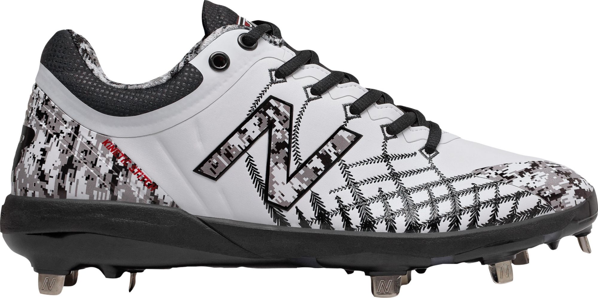 new balance baseball cleat