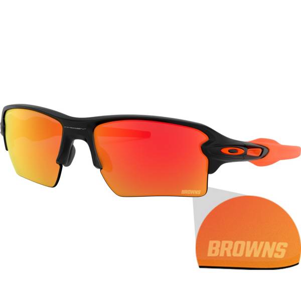 Oakley Cleveland Browns Oak Flak 2.0 XL Sunglasses