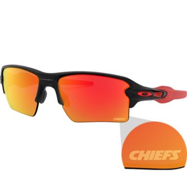 sorry, Oakley Kansas City Chiefs Oak Flak 2.0 XL Sunglasses is currently out of stock