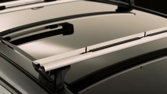 Thule Snowpack Large Ski and Snowboard Carrier product