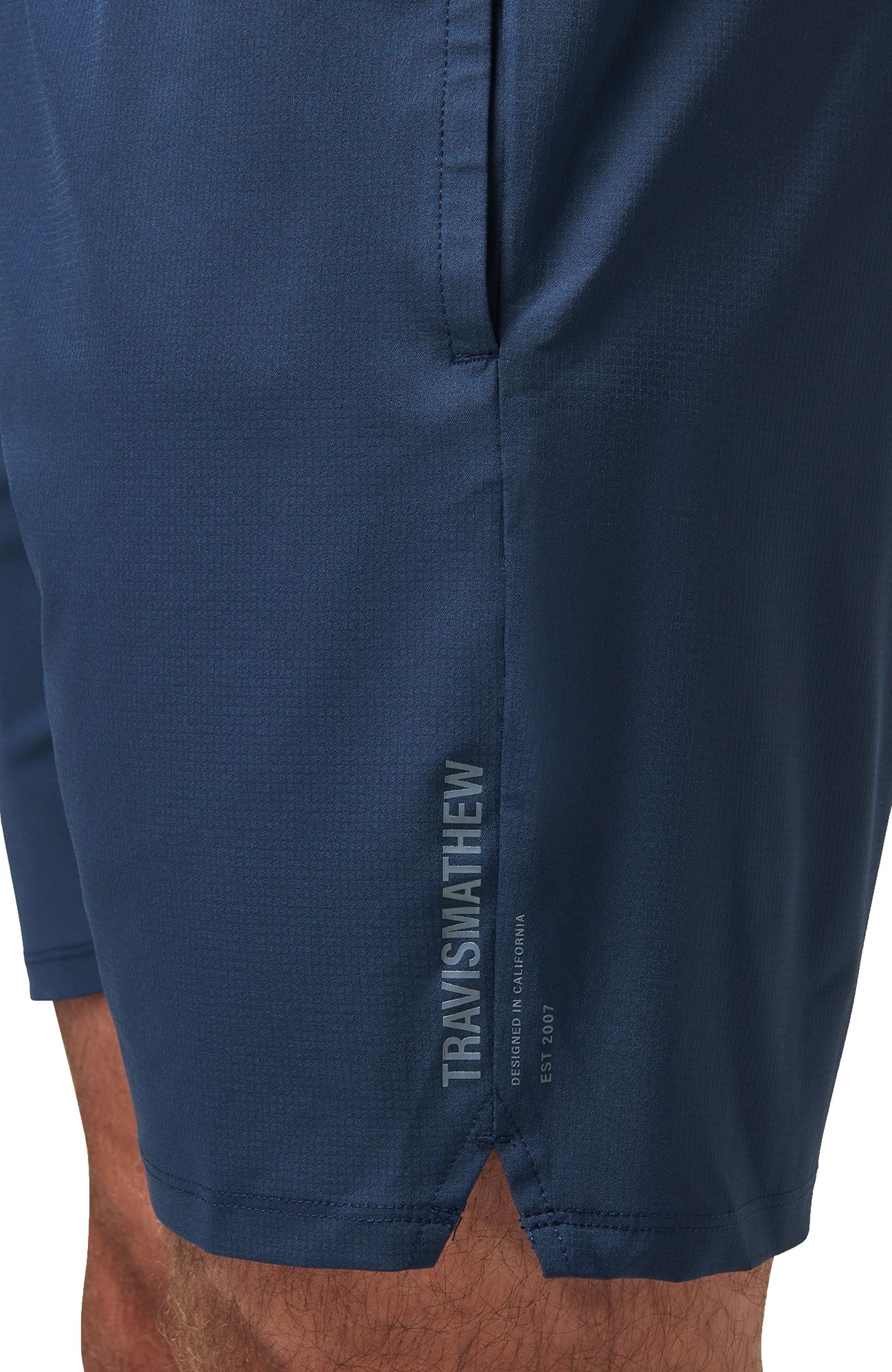 TravisMathew Men's 7.5" Wanderlust Elastic-Waist Golf Shorts product image