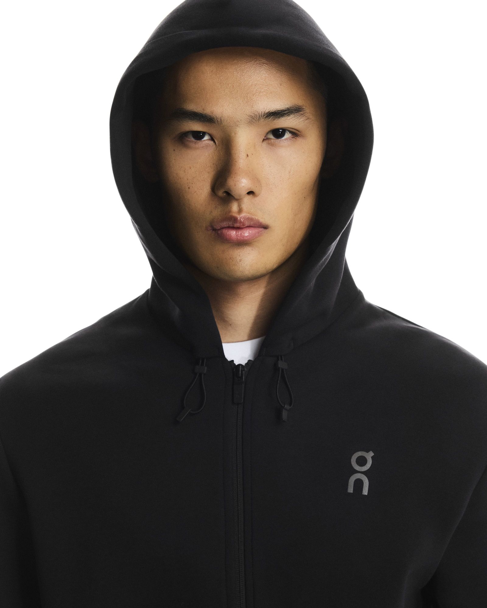 On Men's Focus Tech Zip Hoodie product image