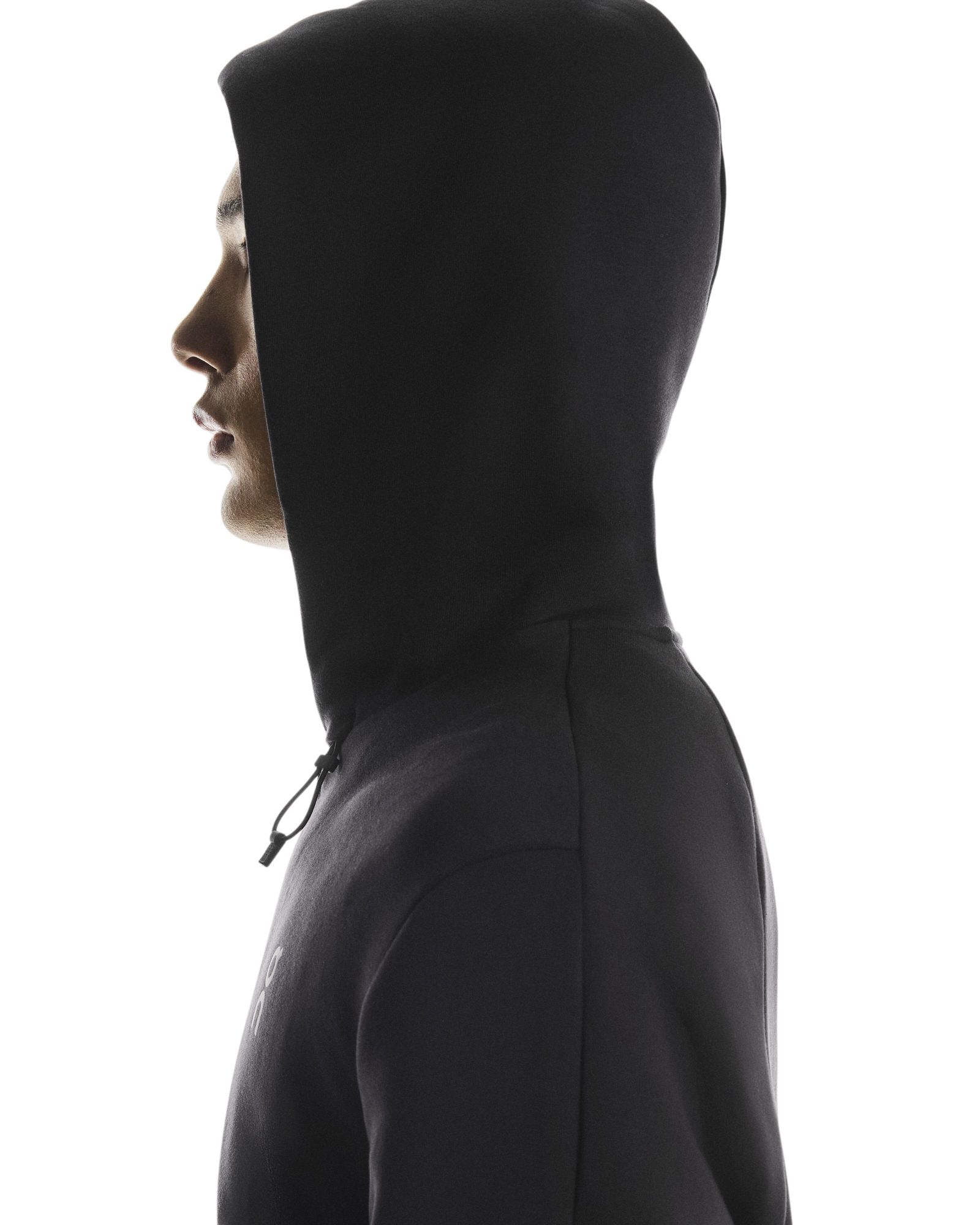 On Men's Focus Tech Zip Hoodie product image