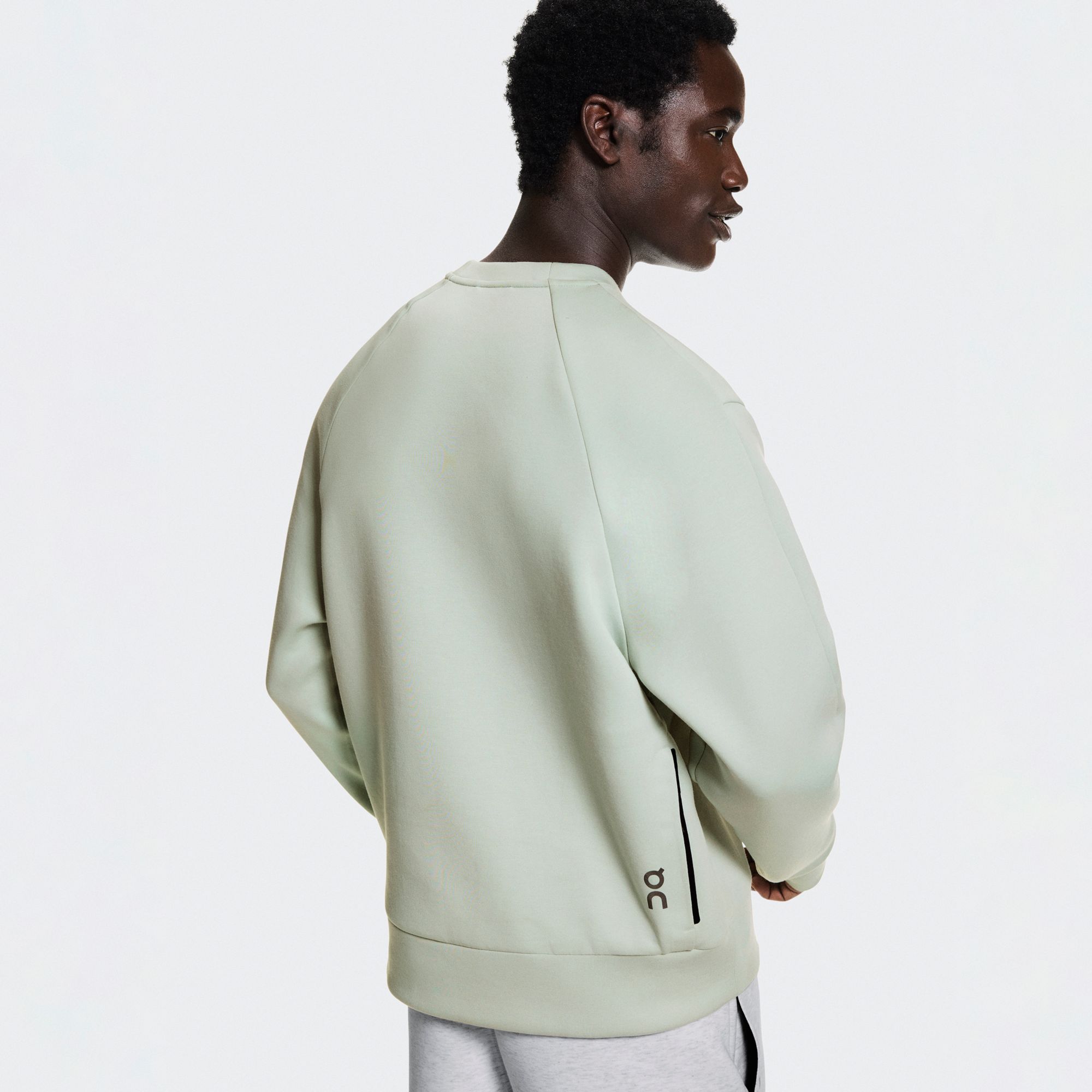 On Men's Focus Tech Tennis Crewneck product image