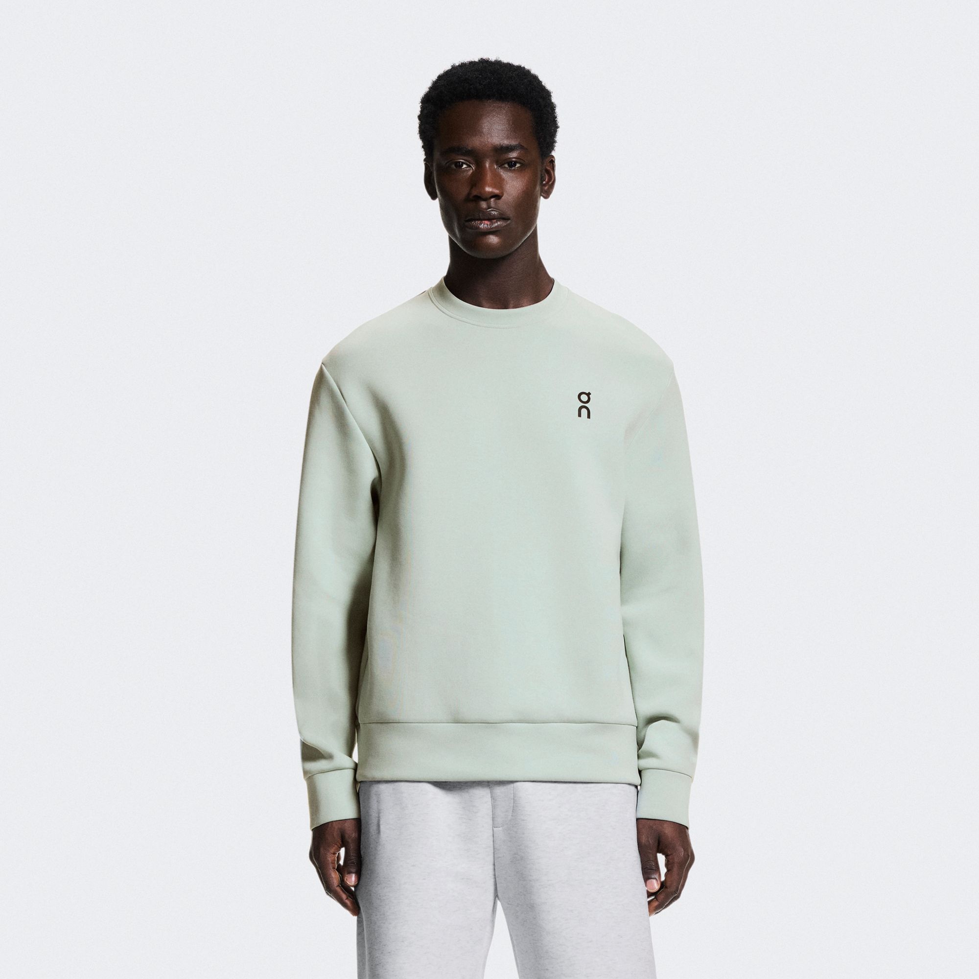 On Men's Focus Tech Tennis Crewneck product image