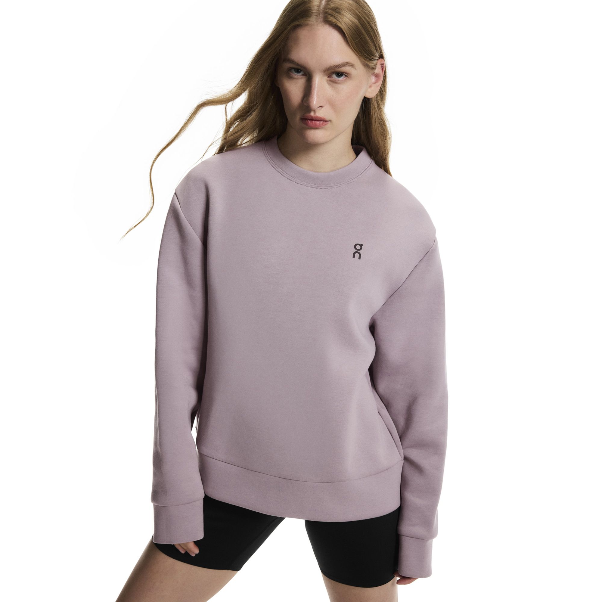 On Women's Focus Tech Tennis Crewneck product image