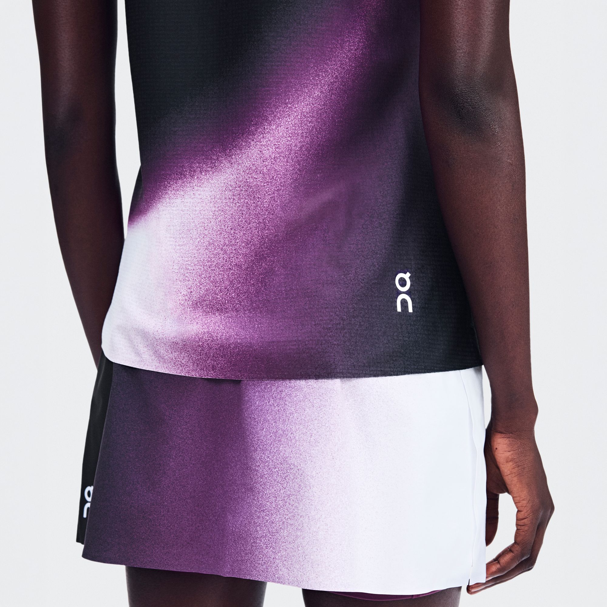 On Women's Court Tank Swing Tennis Tank Top product image
