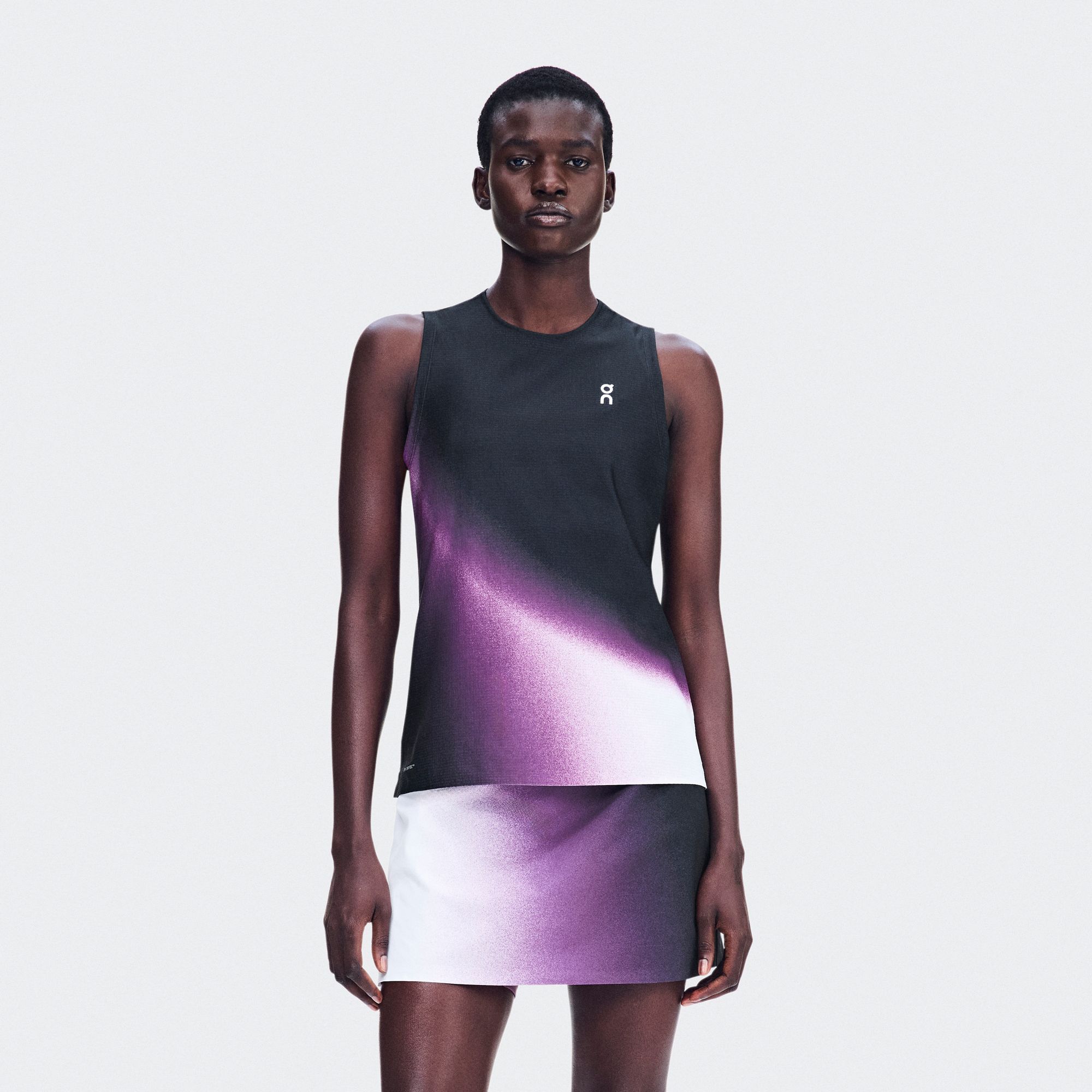 On Women's Court Tank Swing Tennis Tank Top product image