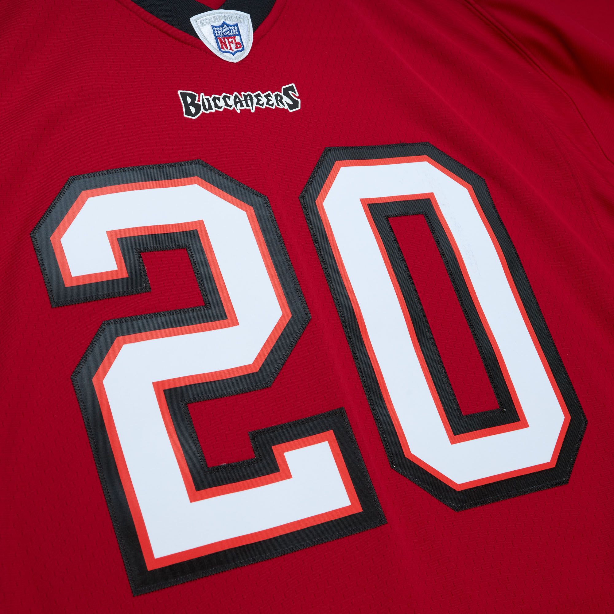 Mitchell & Ness Men's Tampa Bay Buccaneers Ronde Barber #20 2002 Red Throwback Jersey product image