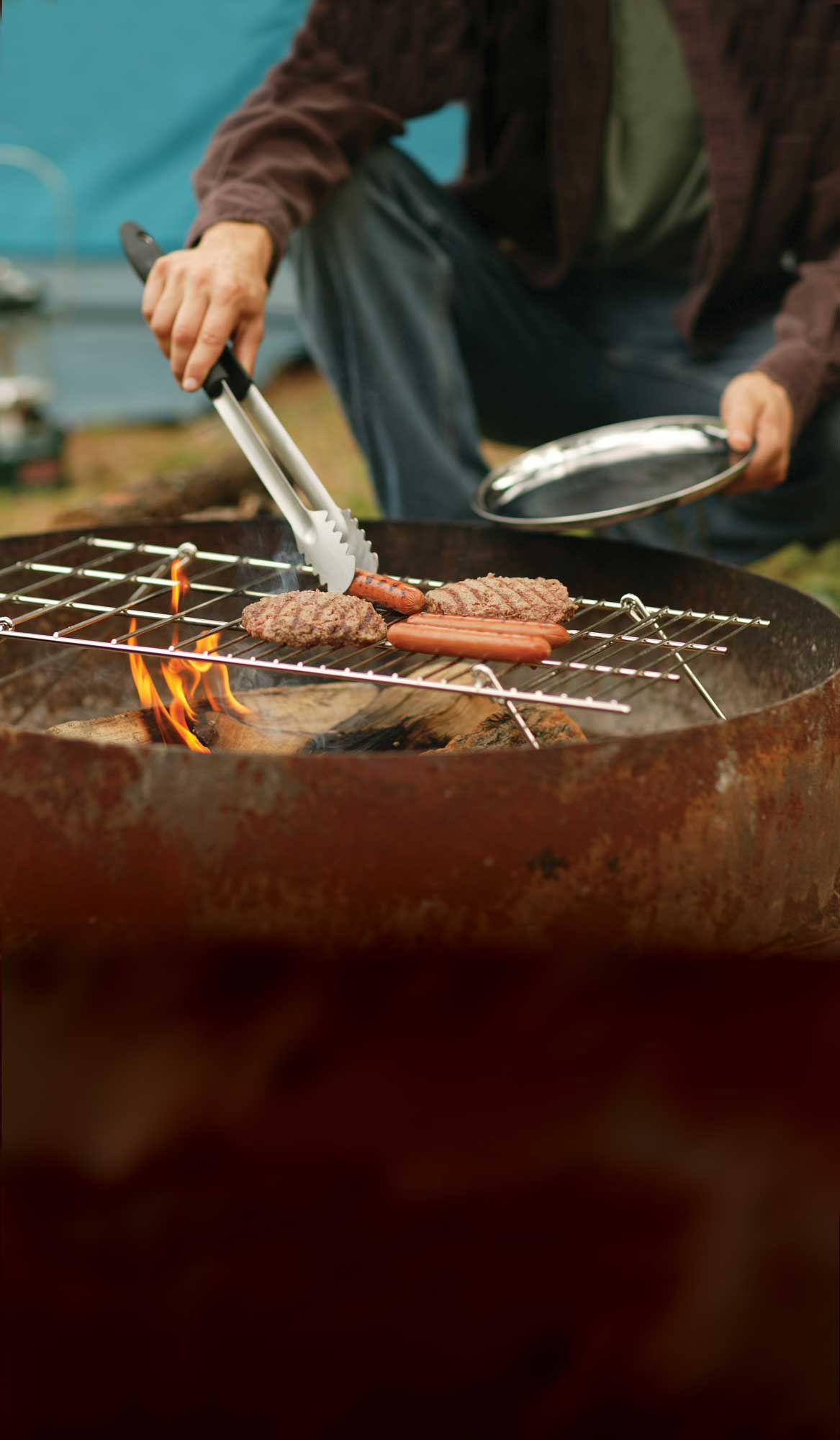 Coleman Deluxe Camp Grill product image