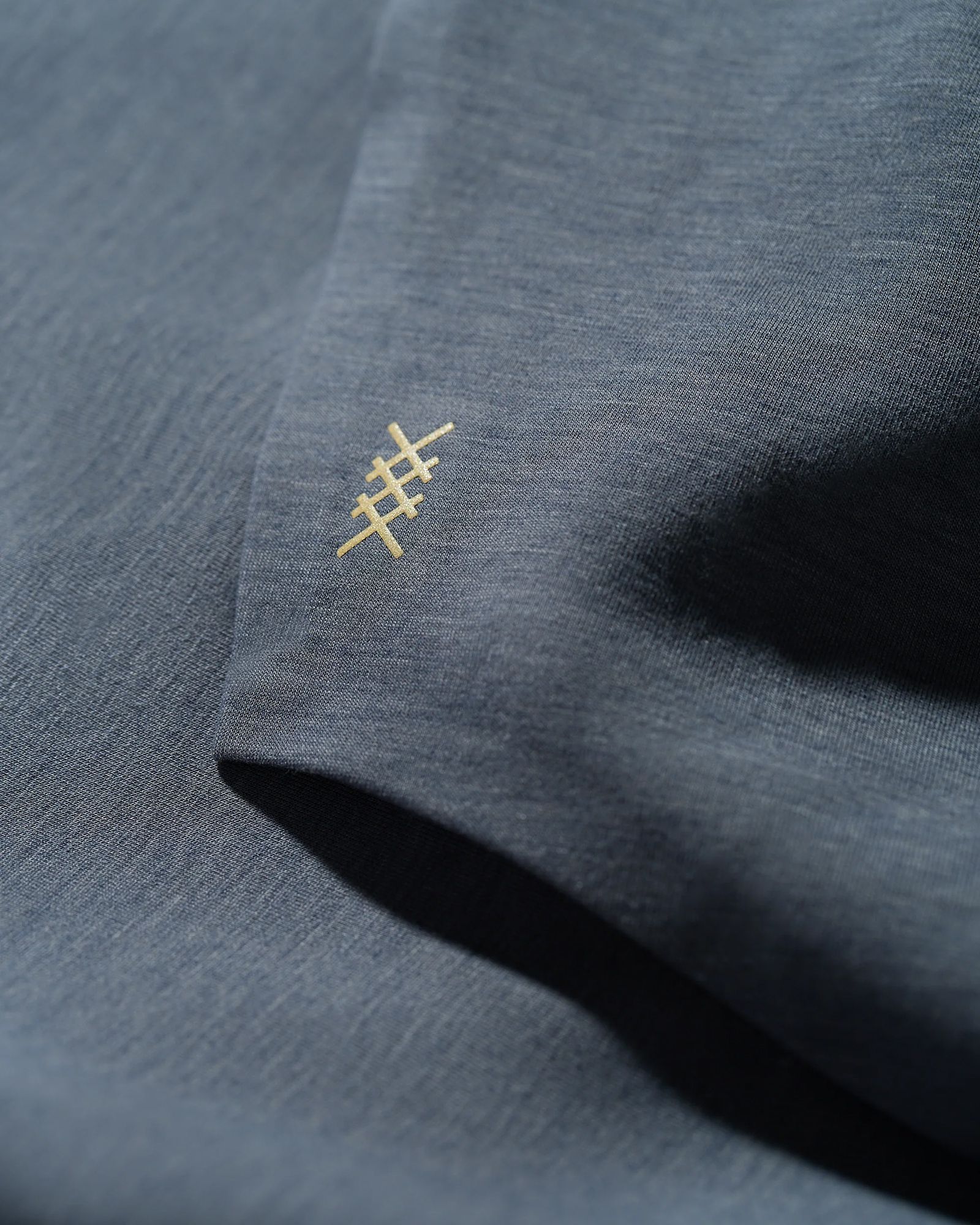 Rhone Women's Dreamglow Pullover product image