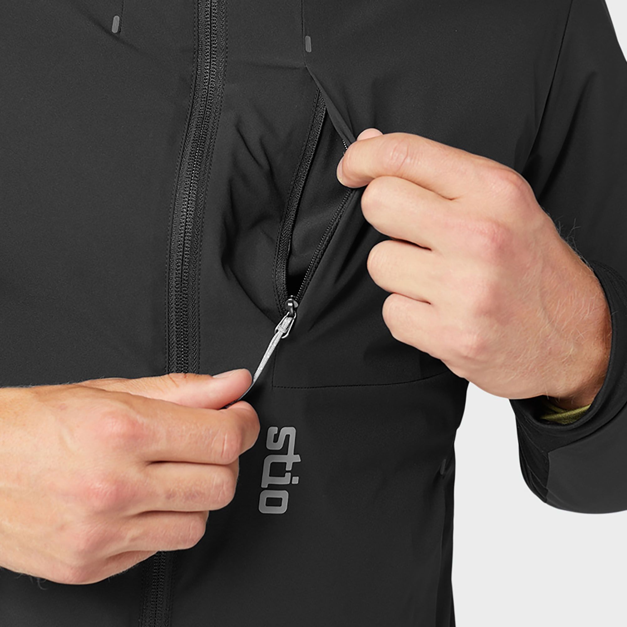 Stio Men's Fernos Insulated Hooded Jacket product image