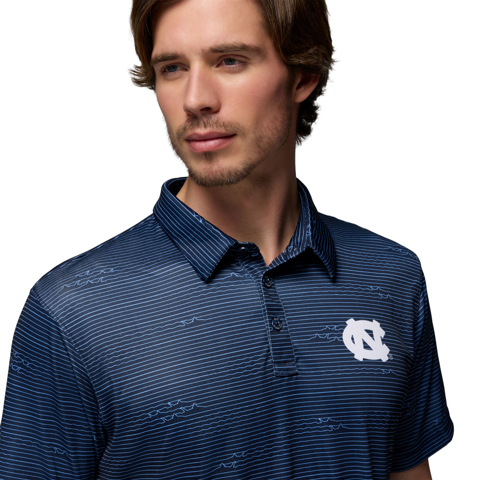 Columbia Men's North Carolina Tar Heels Navy Super Terminal Tackle Polo product image