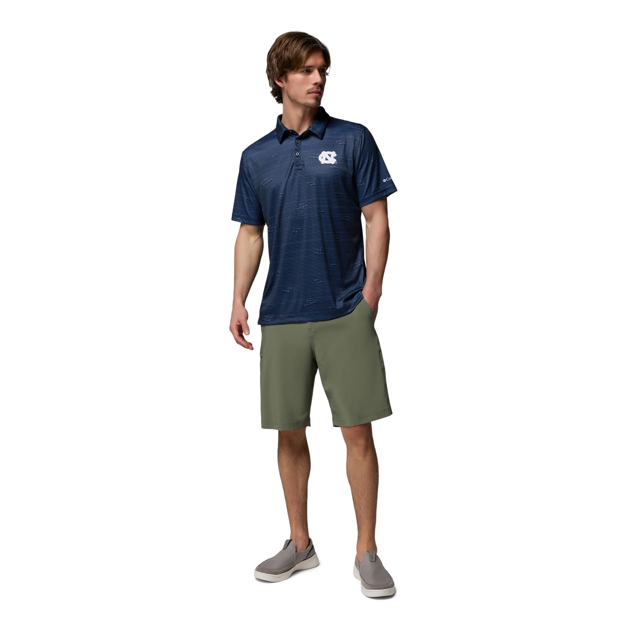 Columbia Men's North Carolina Tar Heels Navy Super Terminal Tackle Polo product image