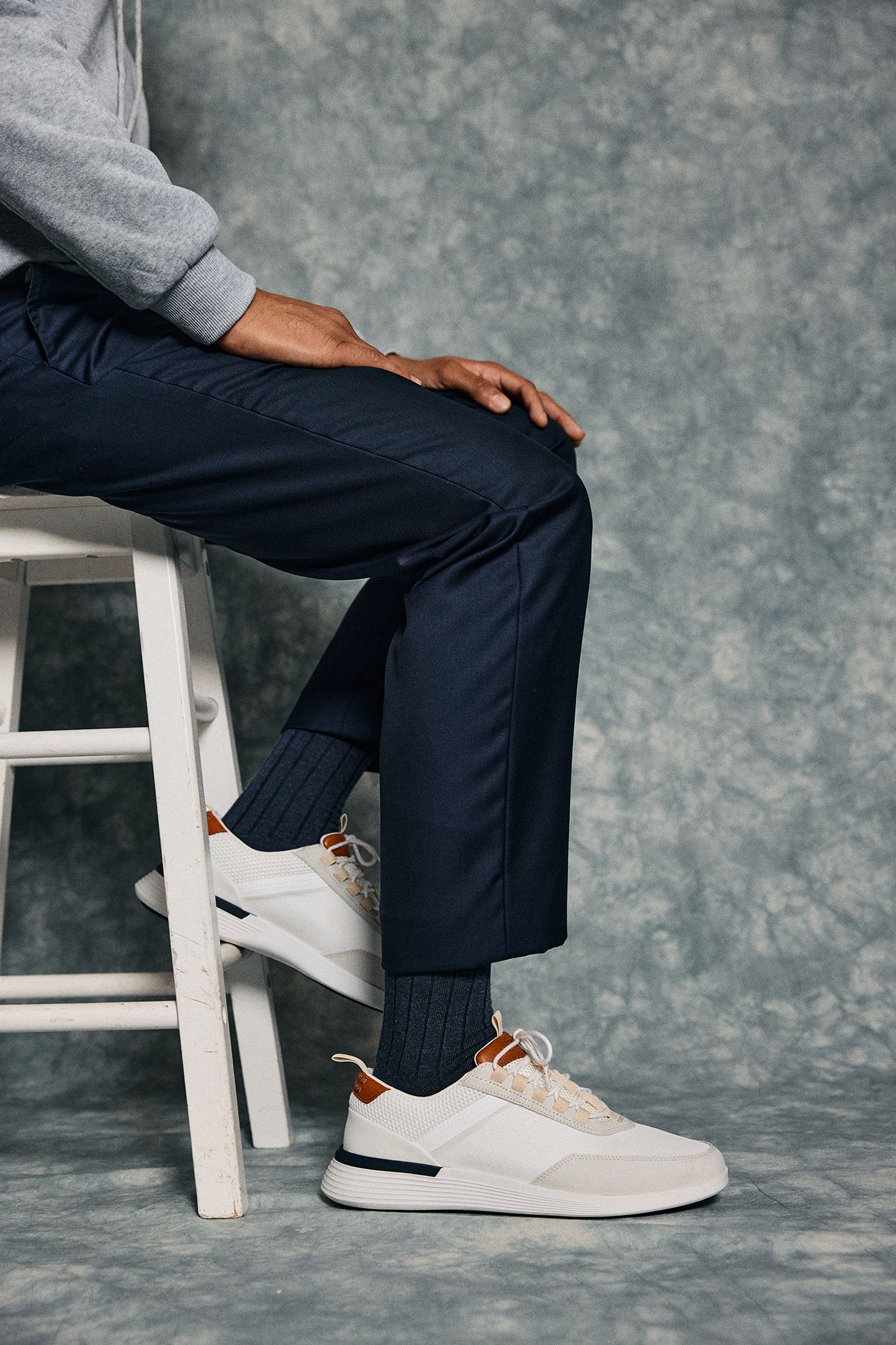 Wolf & Shepherd Men's Crossover Victory Shoes product image