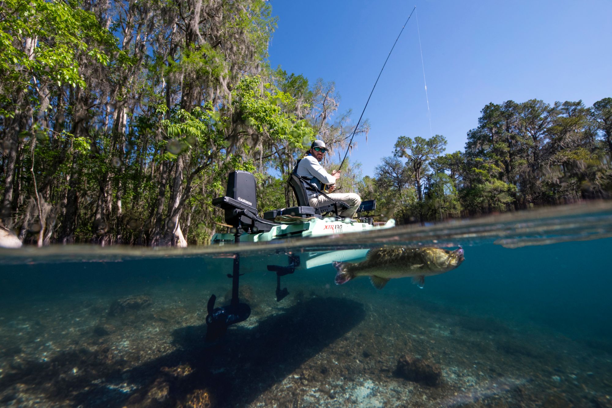 Garmin Force Current Power Steer Kayak Trolling Motor - With Pedals product image