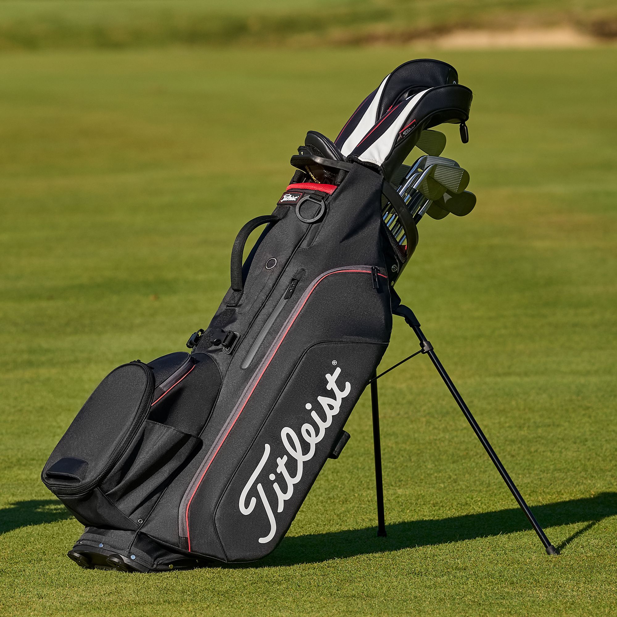 Titleist Hybrid 5 Stand Bag product image