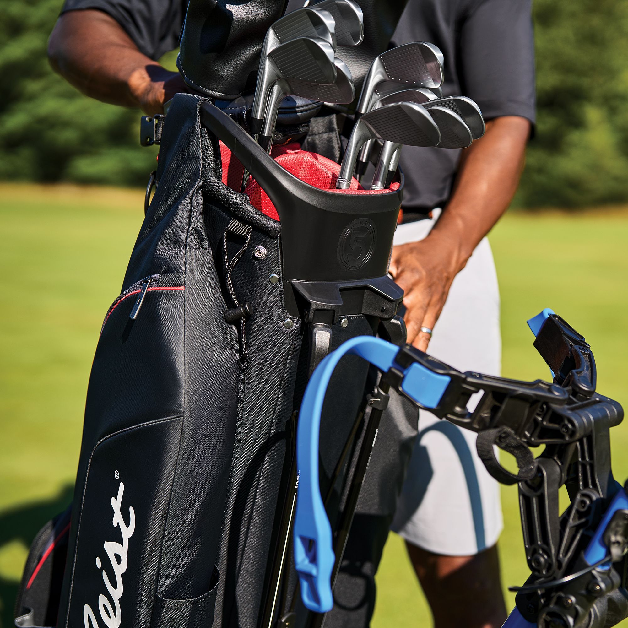 Titleist Hybrid 5 Stand Bag product image