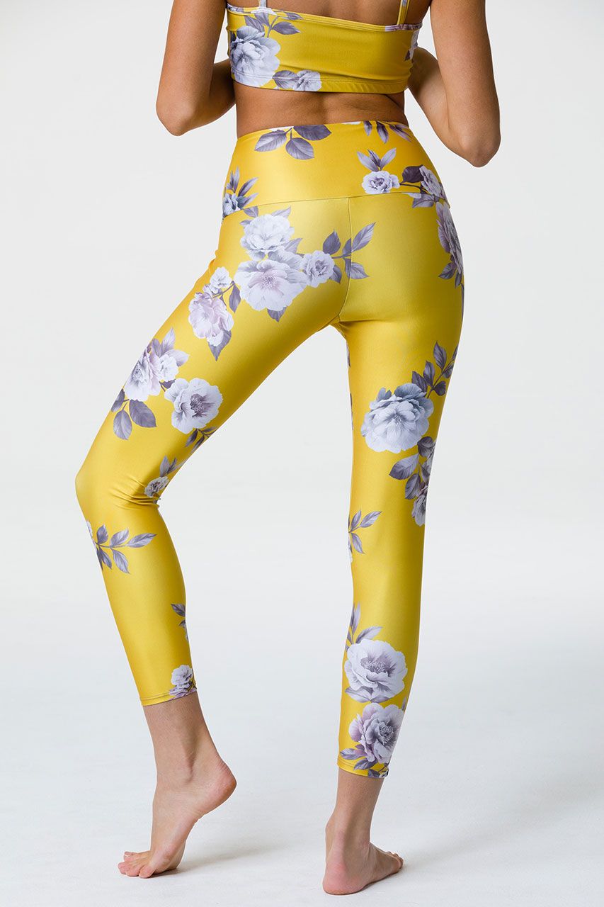 onzie golden floral