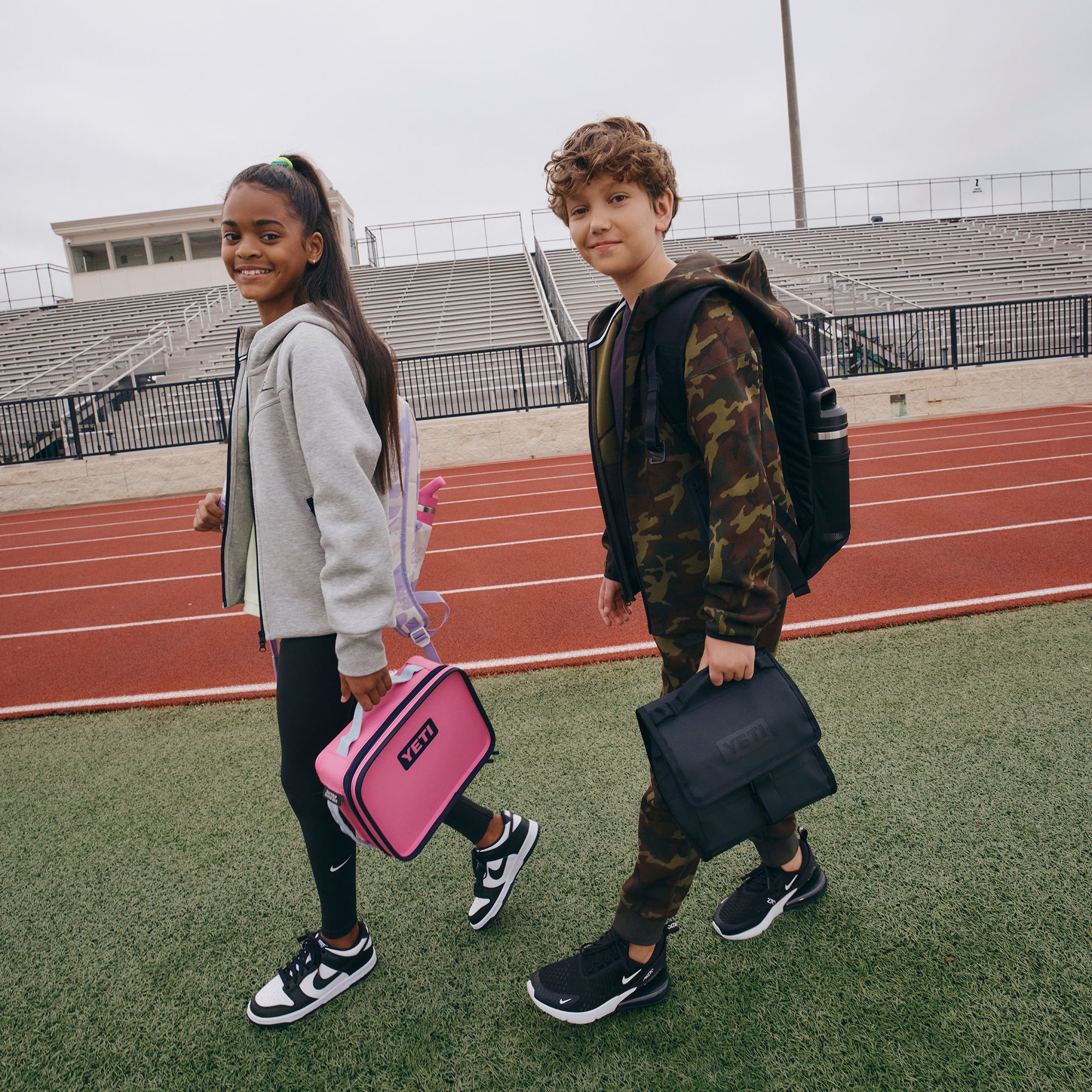 YETI Daytrip Lunch Bag product image