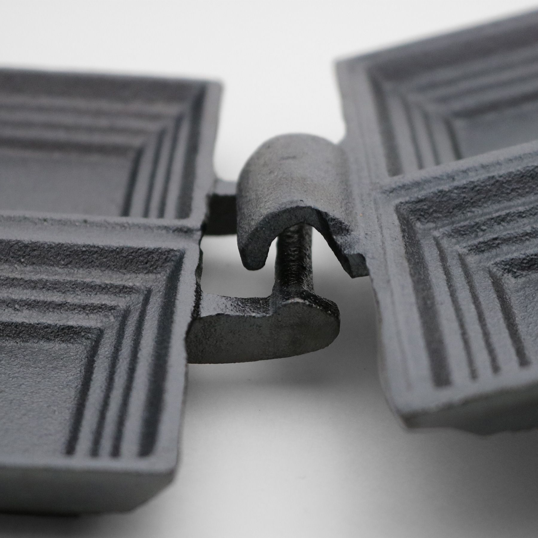 Coghlan's Cast Iron Double Camp Cooker product image