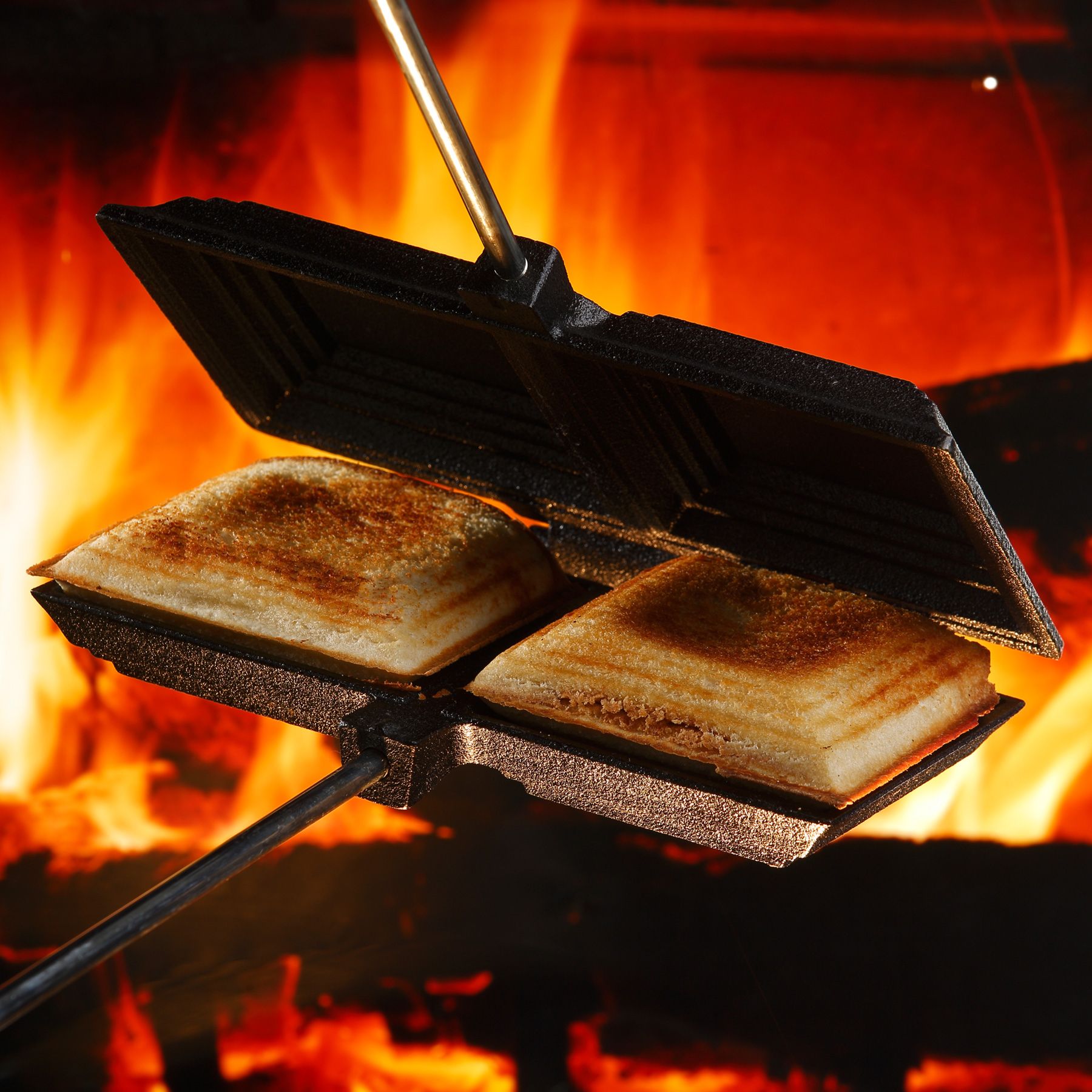 Coghlan's Cast Iron Double Camp Cooker product image