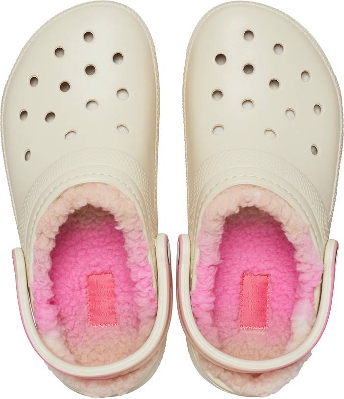 Crocs™ Classic Fuzz-lined Clog in Pink