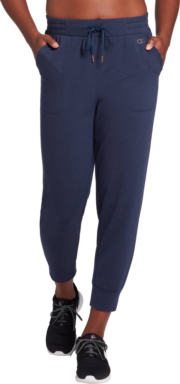carrie underwood jogger pants