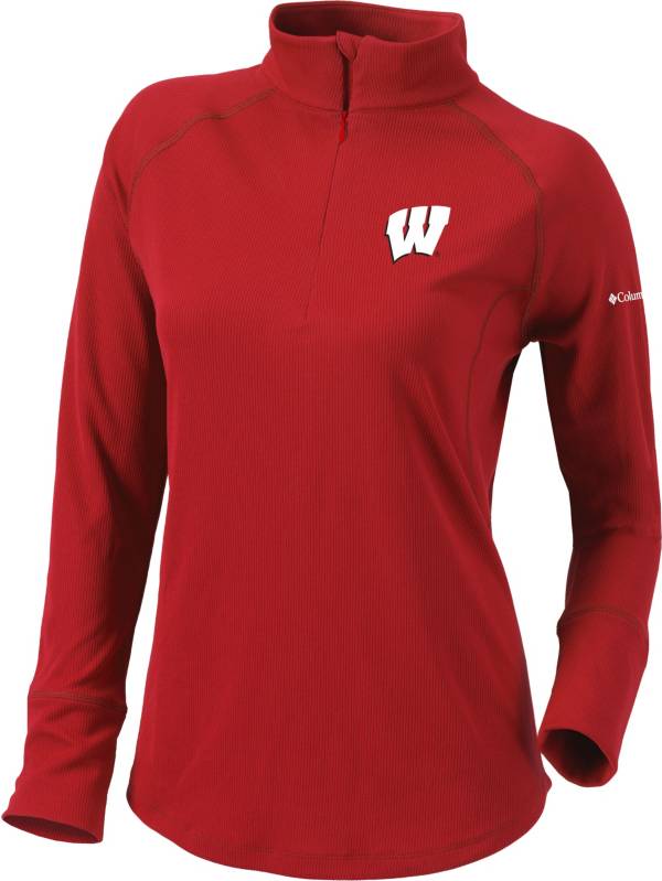 Columbia Women's Wisconsin Badgers Red Flop Shot Half-Zip Pullover Shirt