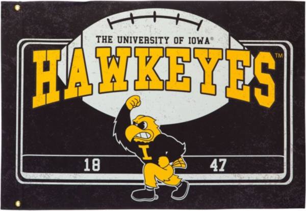 Evergreen Iowa Hawkeyes Linen Estate Flag