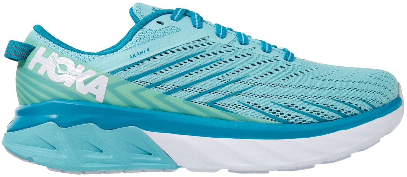 hoka tennis shoes womens