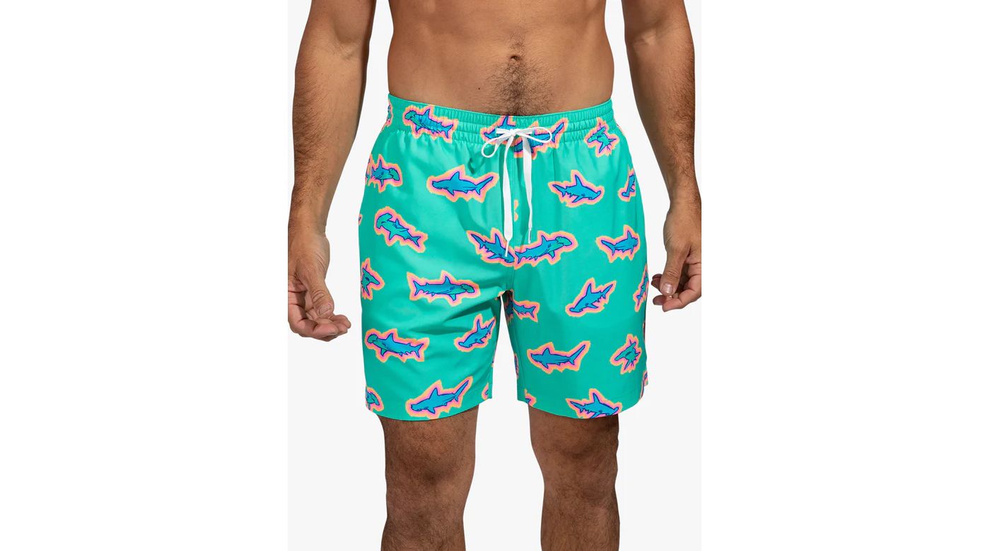 chubbies Men s Classic 7 Swim Trunks