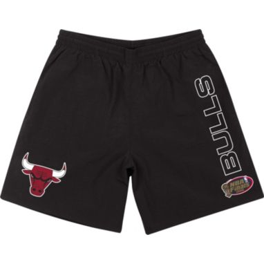 sorry, Mitchell & Ness Men's Chicago Bulls Black Big Face Shorts is currently out of stock