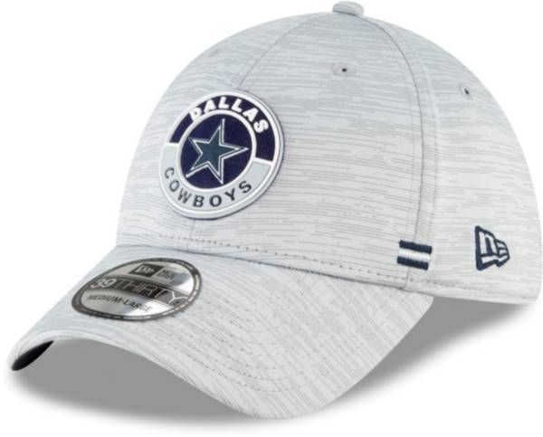 New Era Men's Dallas Cowboys Sideline Road 39Thirty Stretch Fit Hat