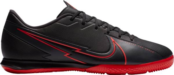 Nike Mercurial Vapor 13 Academy Indoor Soccer Shoes