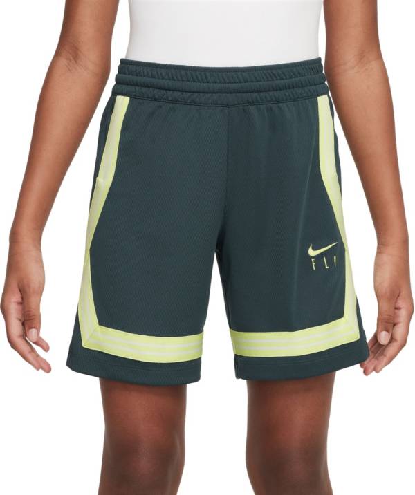 Girls Shorts. Nike IN