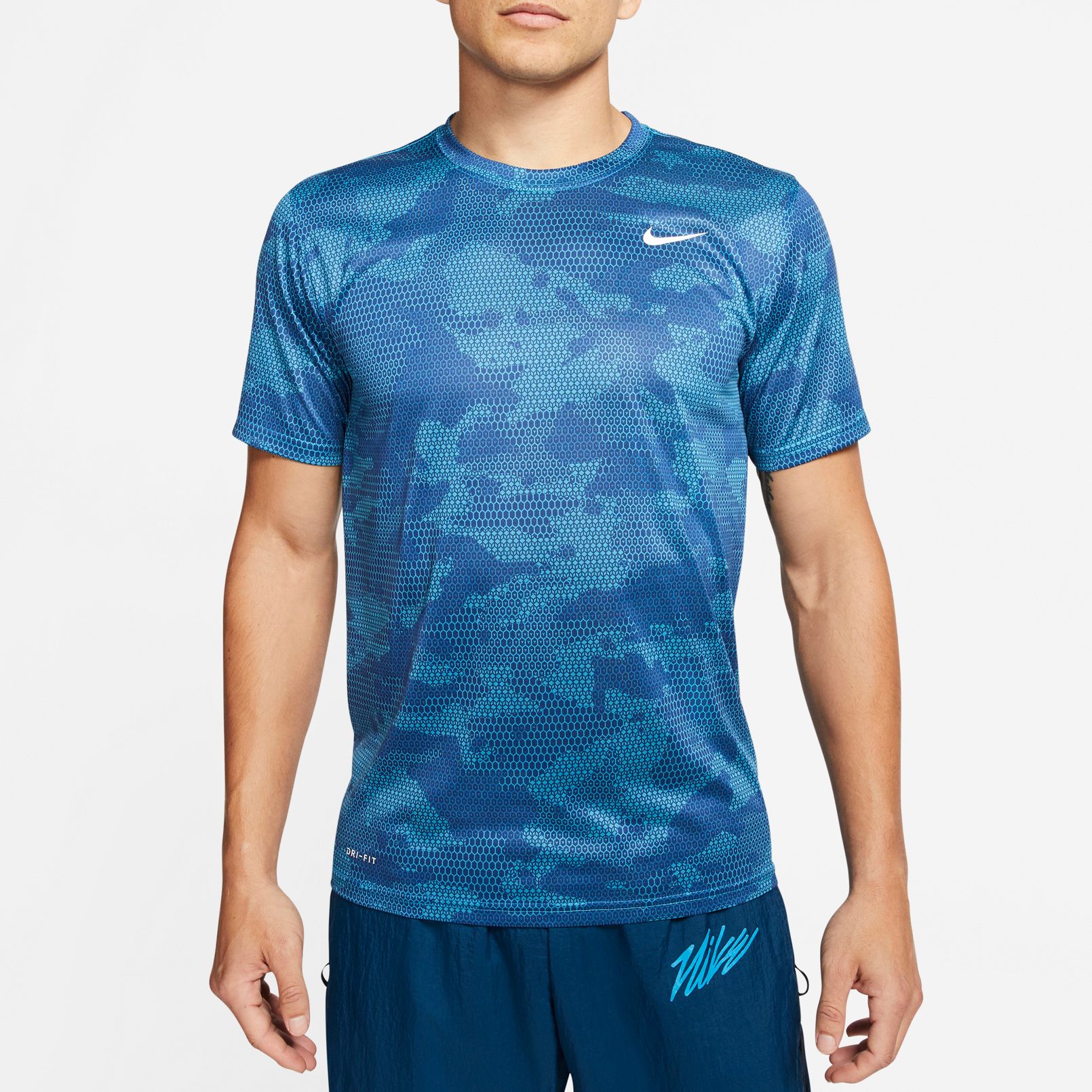 nike men's dry legend camo long sleeve tee