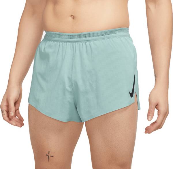 Shorts Nike AeroSwift - Feminino em Promoção