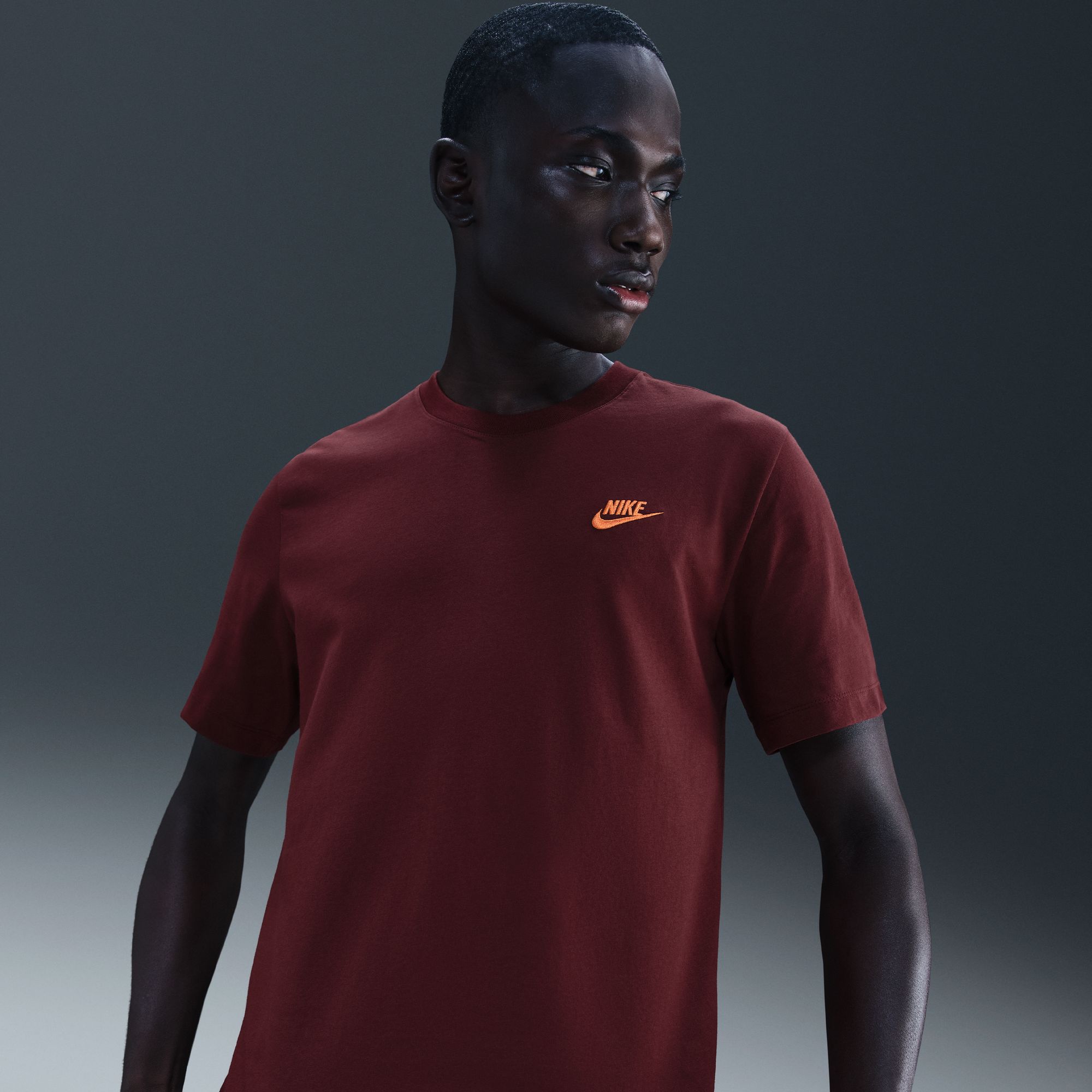 Nike Men's Sportswear Club T-Shirt product image