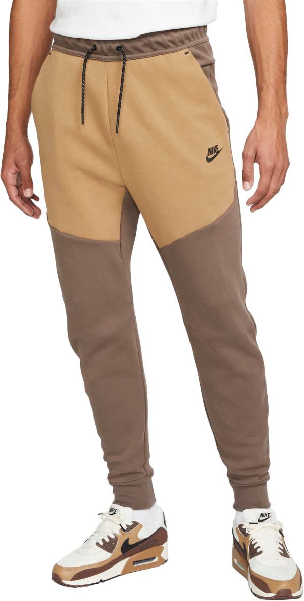 Buskruit Vormen kanaal Nike Men's Sportswear Tech Fleece Jogger Pants | DICK'S Sporting Goods