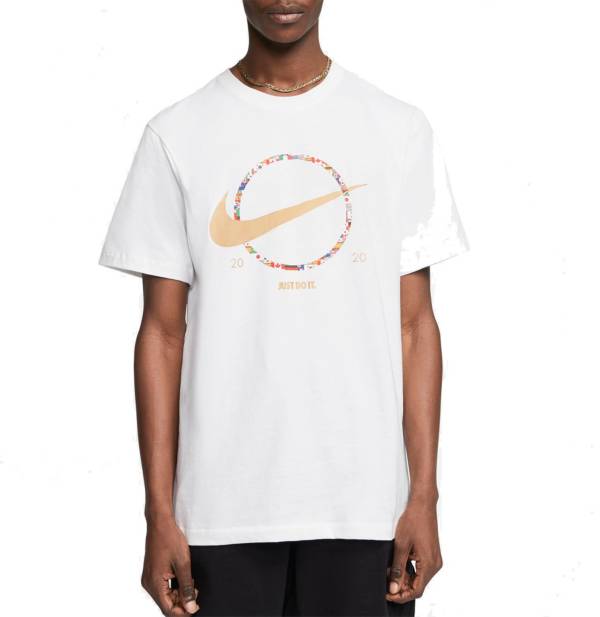 Nike Men's Sportswear Preheat Graphic T-Shirt