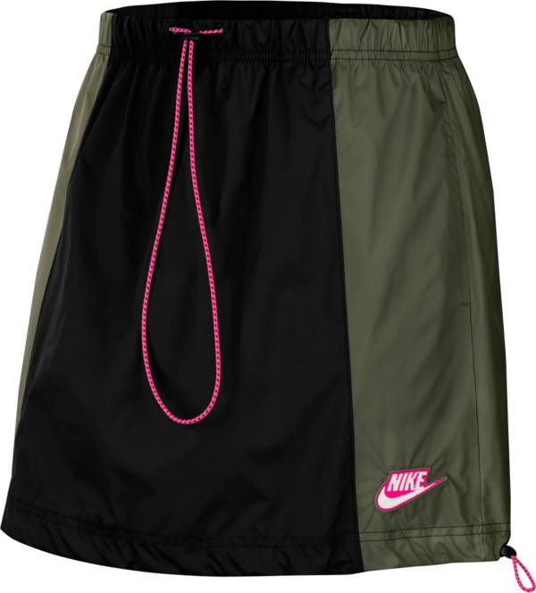 Nike Women's Sportswear Woven Skirt