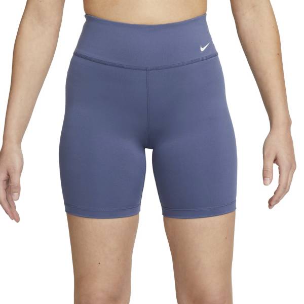 Women's XS The Nike One Dry Dri-Fit Tight Fit Mid Rise 7 Shorts