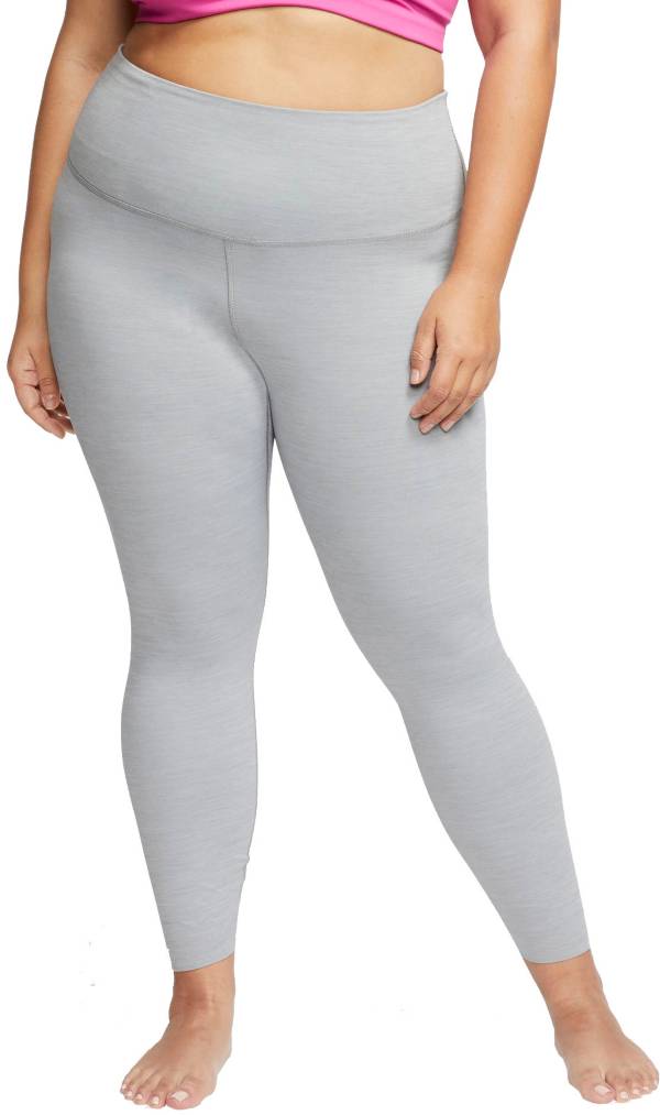 Nike Women's Plus Size Yoga Luxe 7/8 Tights product image