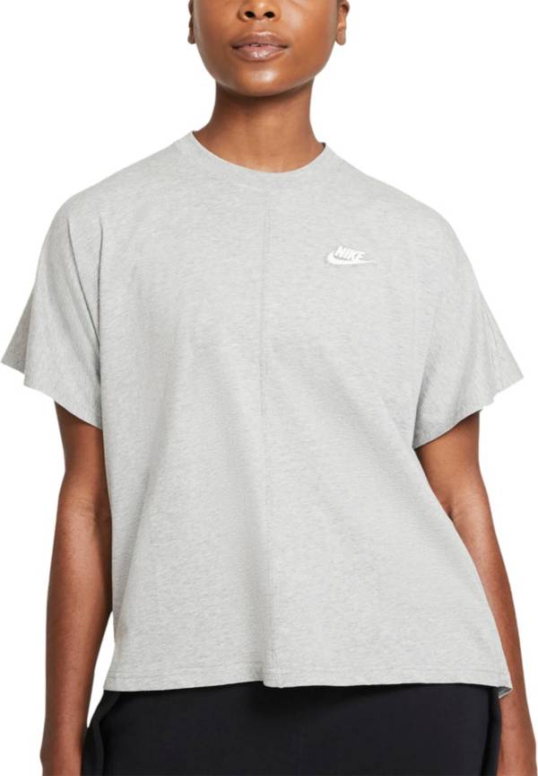 Nike Women's Earth Day Short Sleeve T-Shirt product image