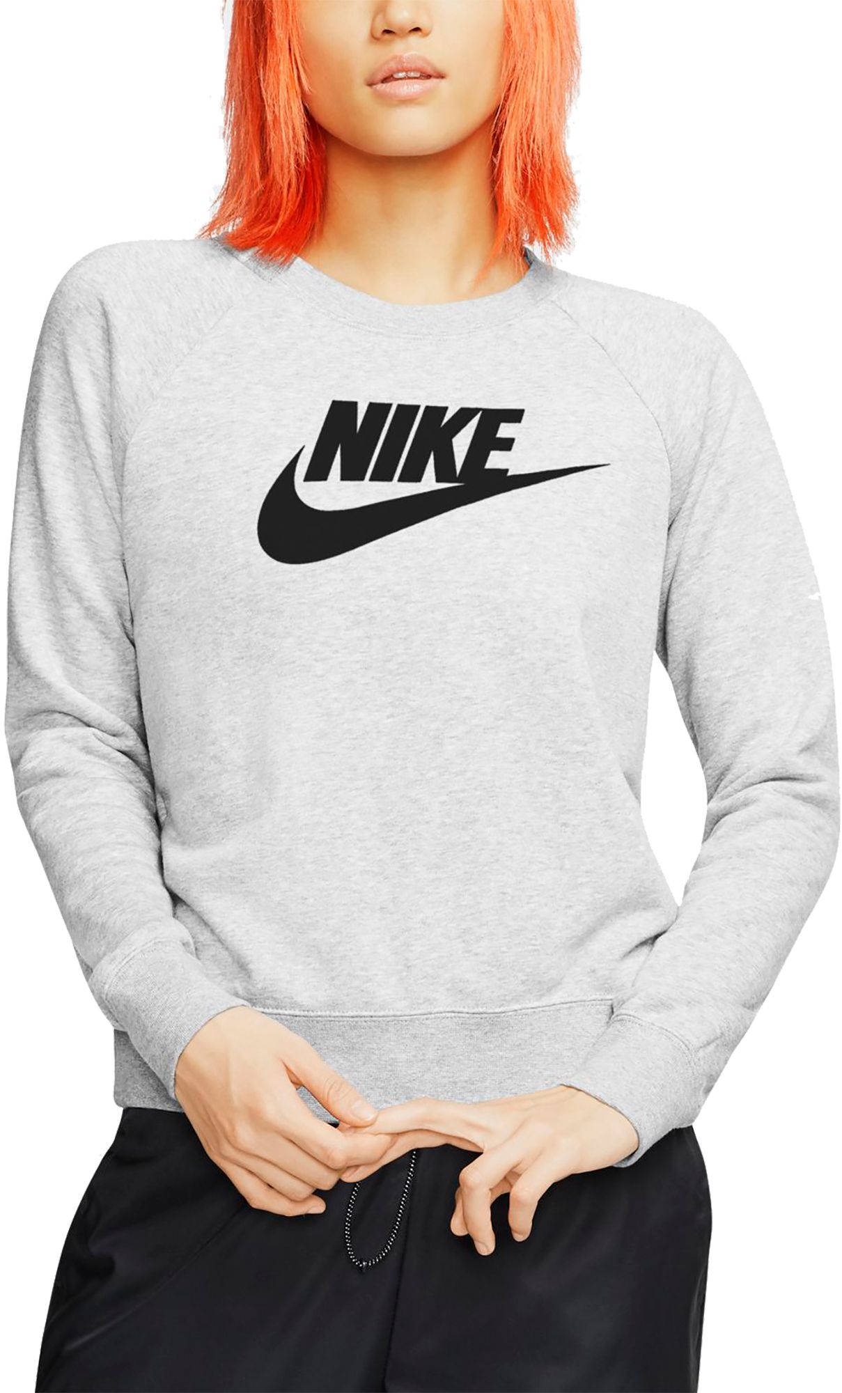 nike women's sportswear essential logo fleece sweatshirt