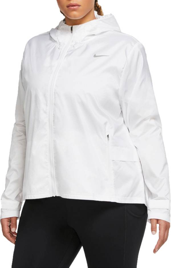 nike essential running jacket